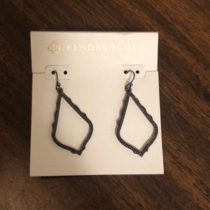 Kendra Scott Sophia Drop Earrings in Gunmetal